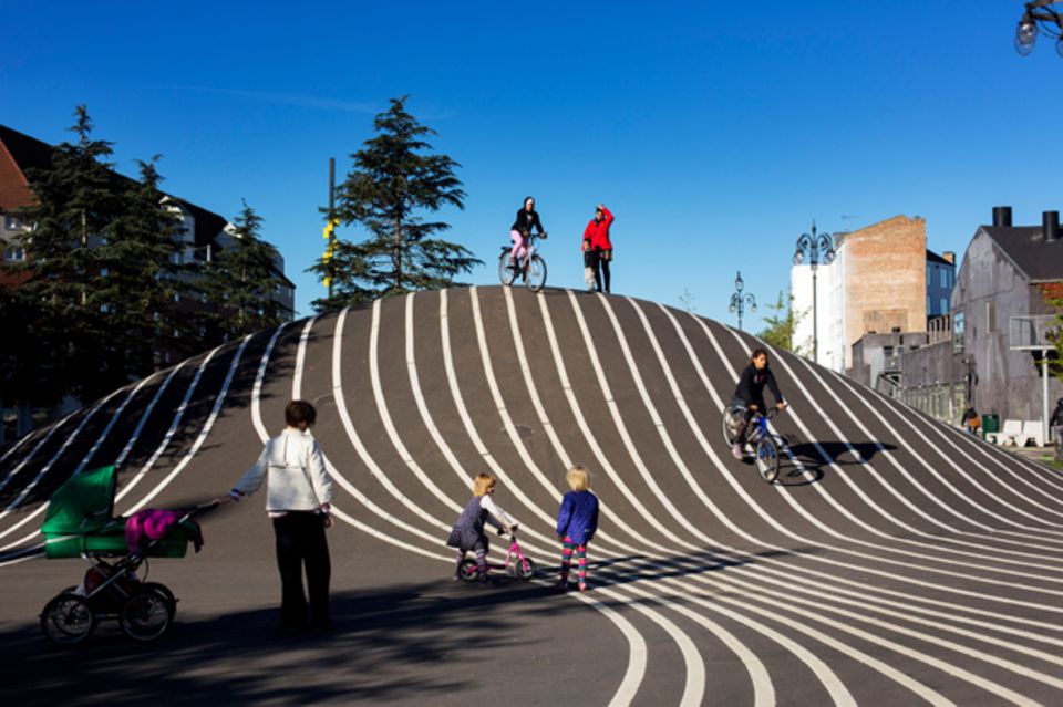 Das Künstlerkollektiv Superflex schuf den modernen Park Superkilen