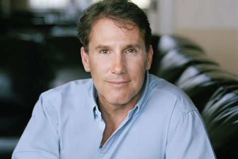 Nicholas Sparks: Das ist sein neuer Roman "Wenn du mich siehst"