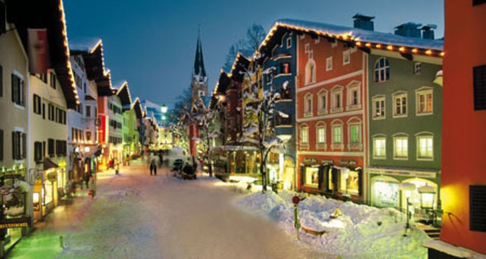 Die Kitzbüheler Altstadt im Winter