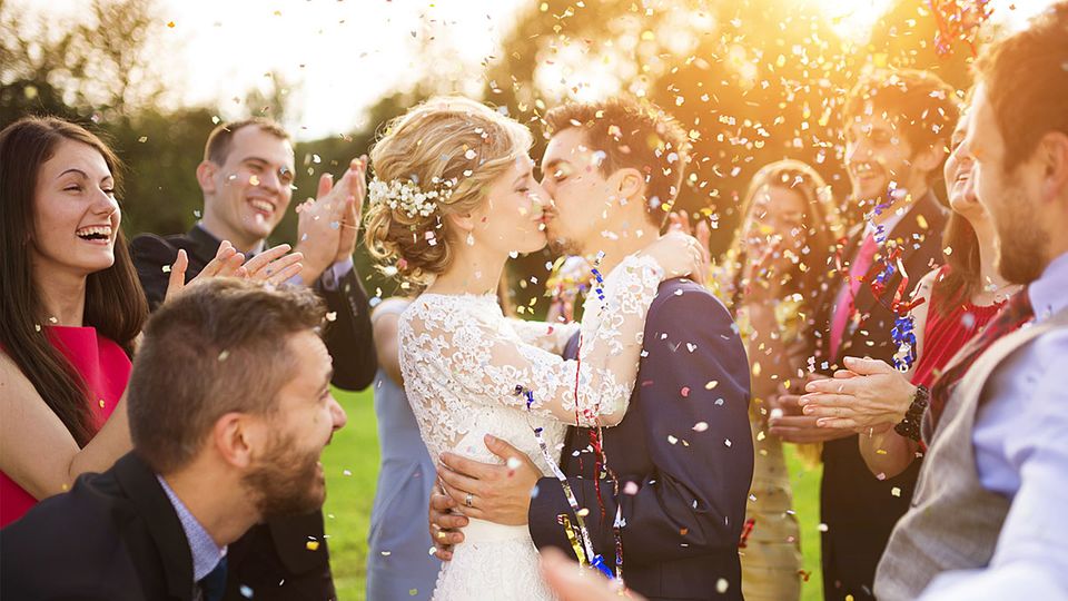 Wir sagen "Ja"! 10 Traumkleider für Hochzeitsgäste