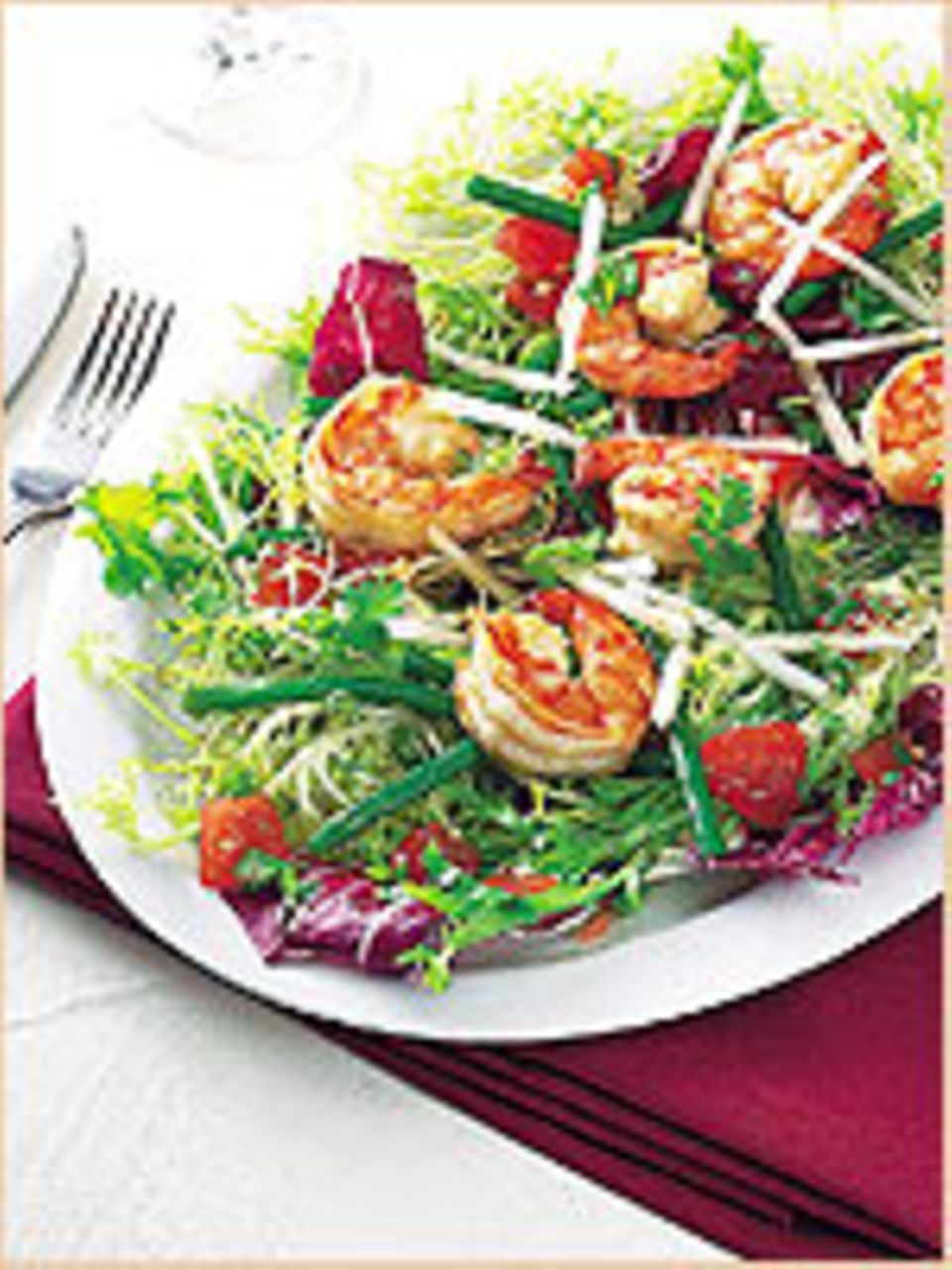 Salat mit gegrillten Garnelen - so sommerlich!