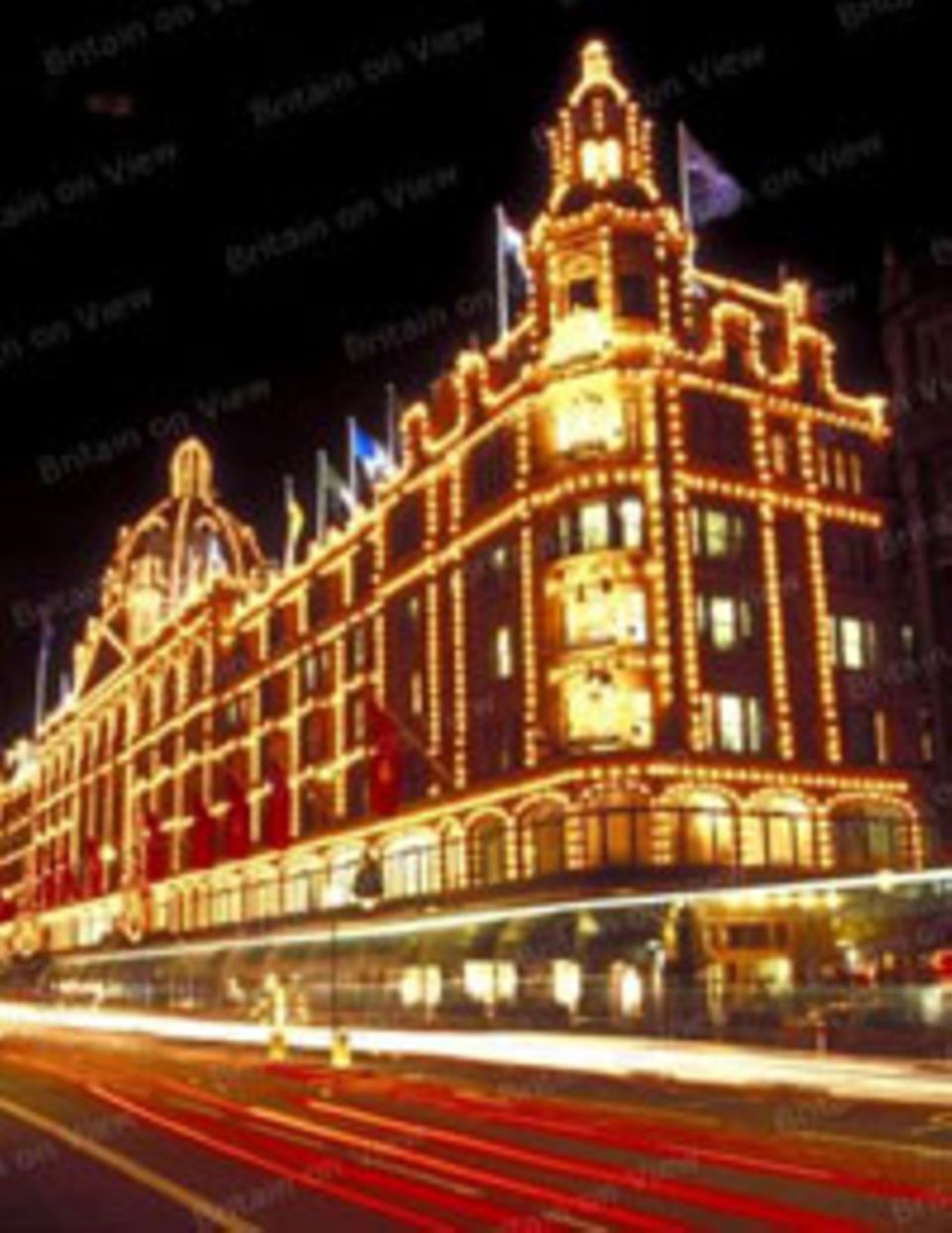 "Knightsbridge, London" "Knightsbridge, London"