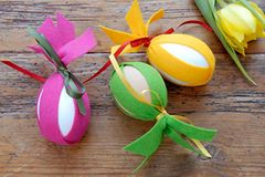 Osterdeko aus Filz basteln Osterdeko aus Filz basteln