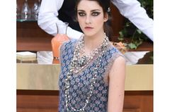 5 Dinge, die wir von Coco Chanel gelernt haben 5 Dinge, die wir von Coco Chanel gelernt haben