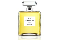 5 Dinge, die wir von Coco Chanel gelernt haben 5 Dinge, die wir von Coco Chanel gelernt haben