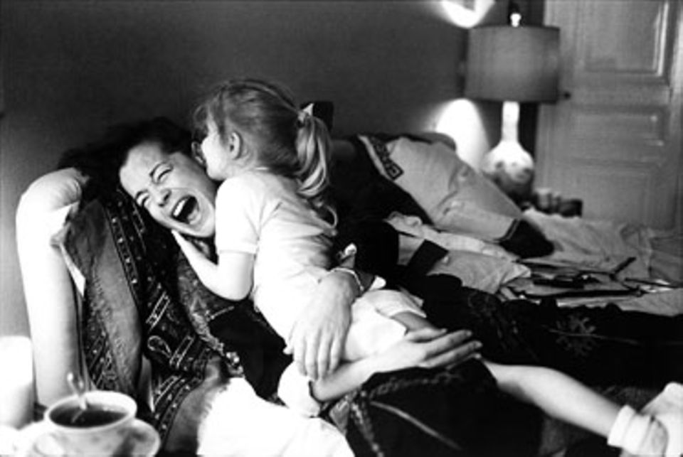 Robert Lebeck, Romy Schneider mit Tochter Sarah Biasini, Paris 1981