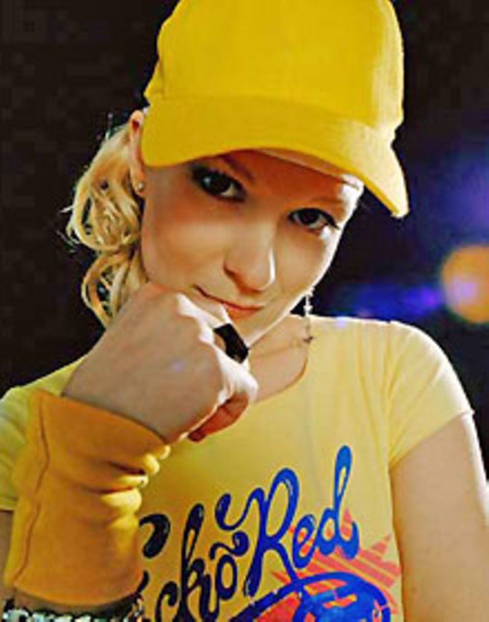 MC Pyranja, 30, geboren in Rostock, seit 2001 im HipHop-Geschäft. Sie hat ein eigenes Label gegründet und drei Soloalben herausgebracht.