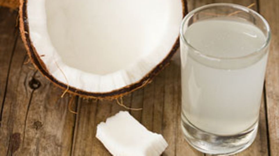 Kokosnuss-Schalen: Die wohl schönste Art, ein Dessert zu servieren