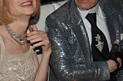 Modegrößen unter sich: Karl Lagerfeld und Vogue-Chefin Anna Wintour in New York. Modegrößen unter sich: Karl Lagerfeld und Vogue-Chefin Anna Wintour in New York.