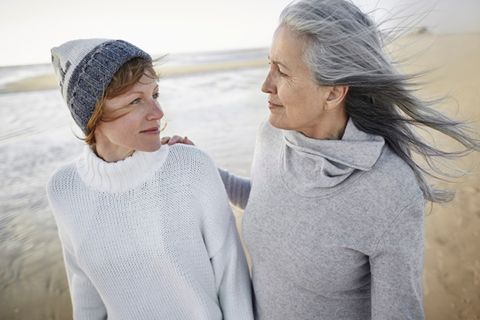 8 Fragen, die du deiner Mutter zu ihrer Gesundheit stellen solltest