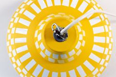 Lampe lackieren - so geht's Lampe lackieren - so geht's