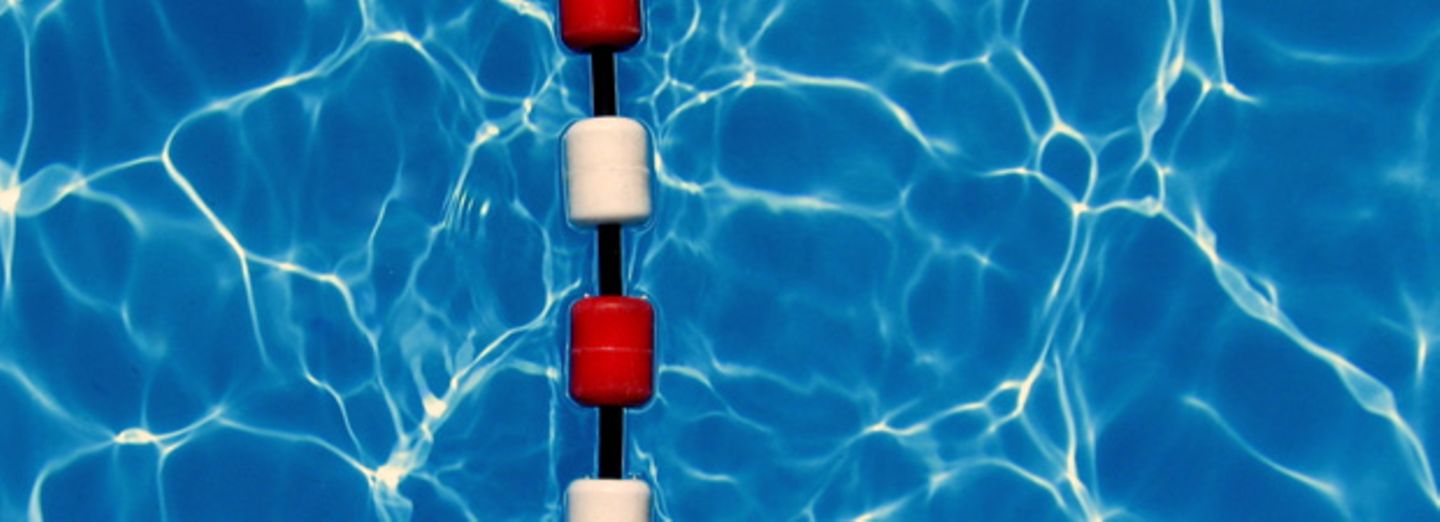 Mit diesen Tipps bleiben Sie im Schwimmbad gesund