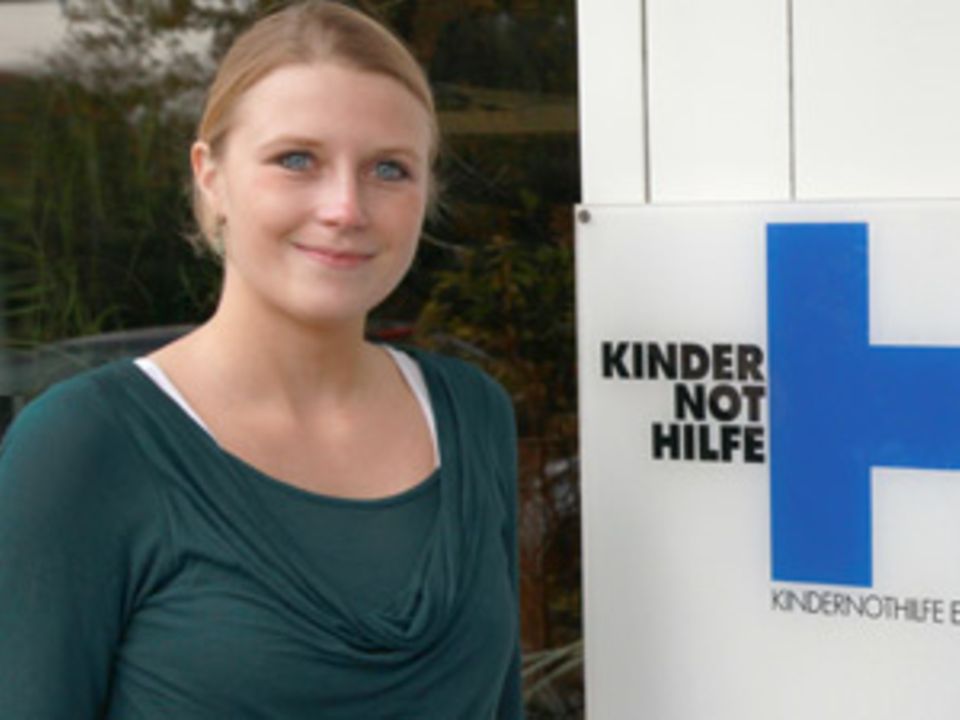 Antje Weber, 28, ist für die Hilfsorganisation "Kindernothilfe" im Katastrophengebiet unterwegs