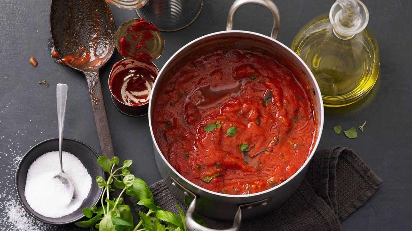 Tomatensoße - jetzt selber machen! | BRIGITTE.de