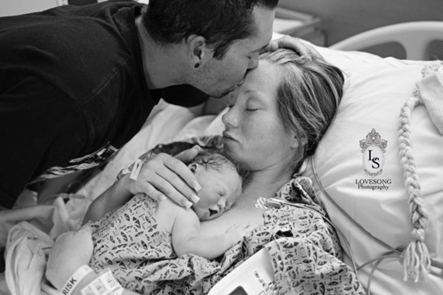 Wie eine Familie den Tod ihres ungeborenen Kindes verarbeitet