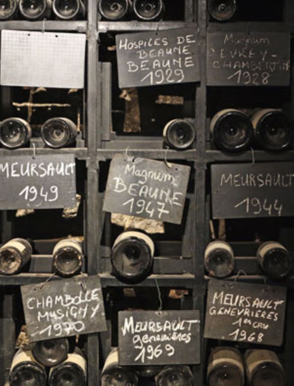Im "Marché aux Vins" gibt es alte und neue Tropfen aus der Weinregion