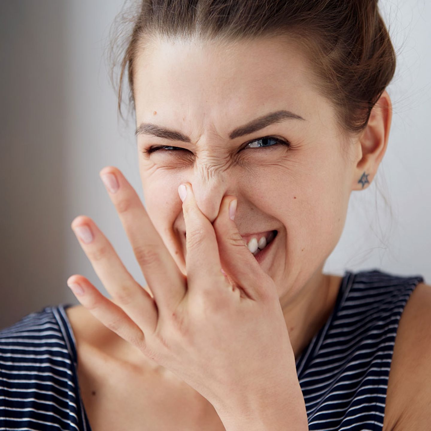 Schweissgeruch Tipps Gegen Schwitzen Und Korpergeruch Brigitte De