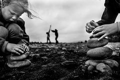 Pures Glück: Erkennt ihr, was auf diesen Kinder-Bildern fehlt? Pures Glück: Erkennt ihr, was auf diesen Kinder-Bildern fehlt?