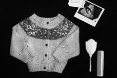 Eine Mutter gedenkt ihrer 11 Fehlgeburten mit starken Bildern Eine Mutter gedenkt ihrer 11 Fehlgeburten mit starken Bildern