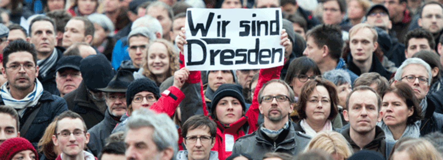 Zehntausende gingen bei der Pegida-Gegendemonstration am 10. Januar in Dresden auf die Straße.
