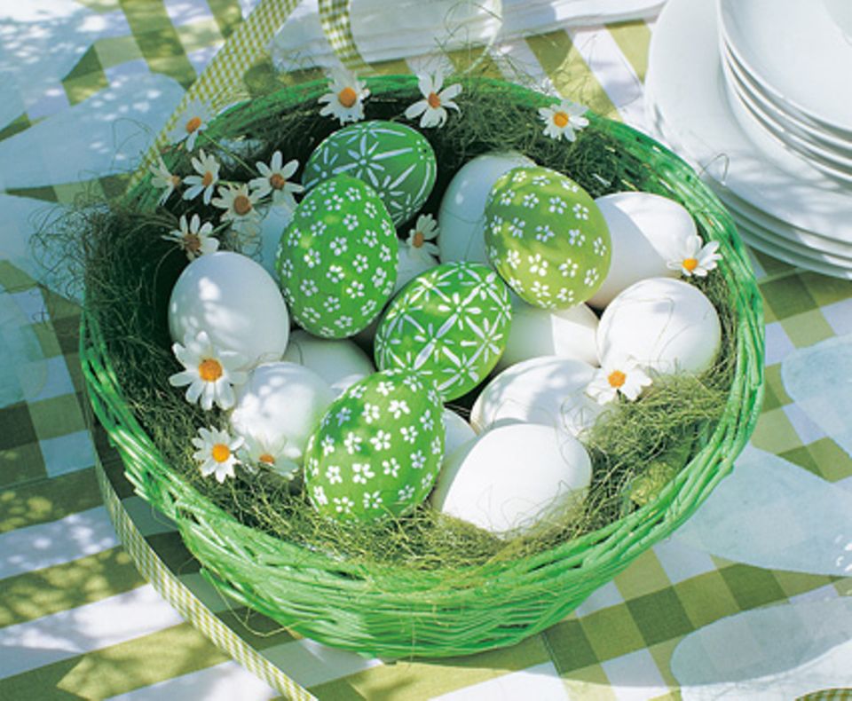 Eier färben: Ideen und Anleitungen für besondere Ostereier