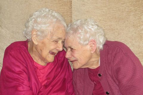 Die ältesten Zwillinge der Welt - seit 103 Jahren unzertrennlich!