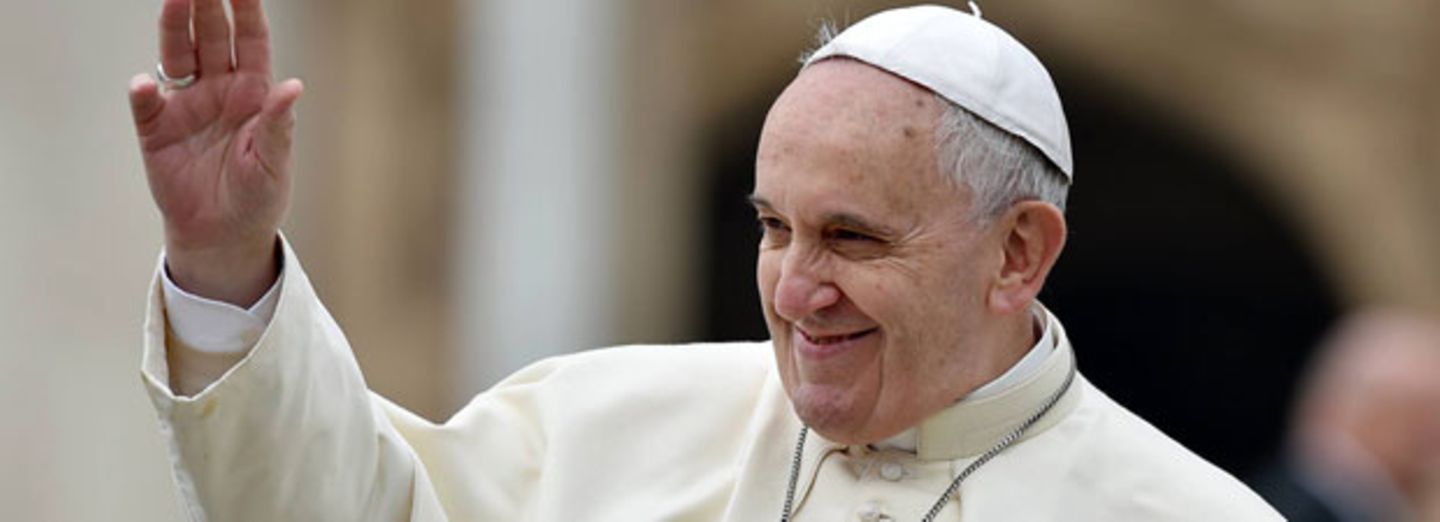Der Papst findet es nicht falsch, Kinder "ein bisschen" zu schlagen
