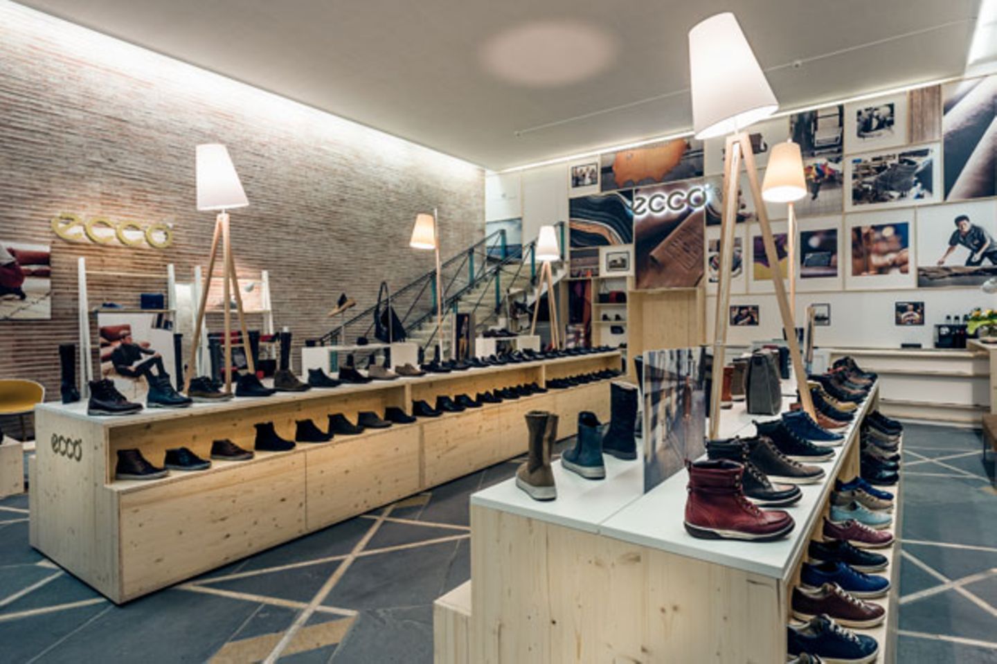 Pop-Up-Store - Ecco-Schuhe in München