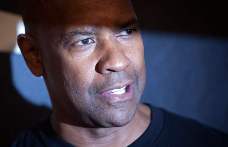 Ein schwarzer James Bond? Denzel Washington hätte Interesse Ein schwarzer James Bond? Denzel Washington hätte Interesse