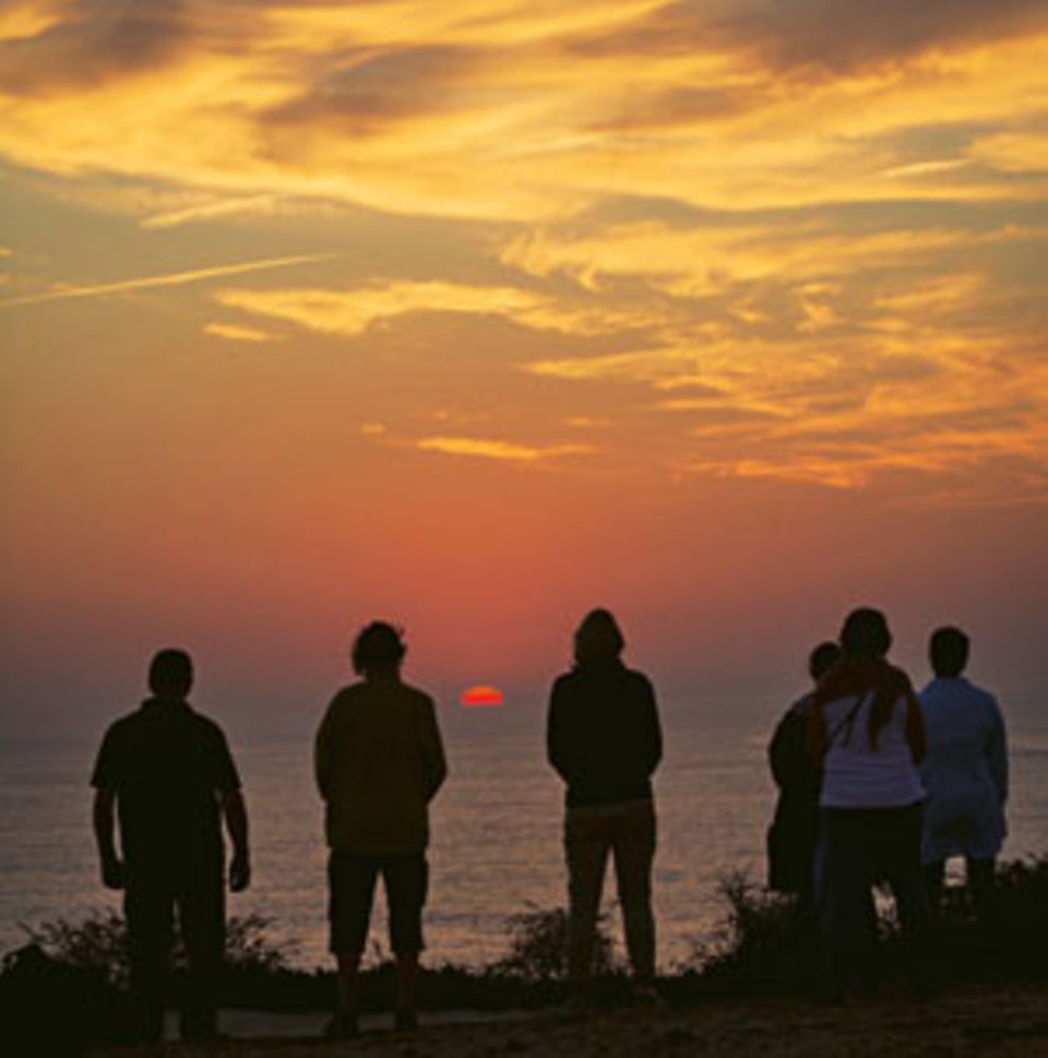 Wandern in Portugal: Farbzauber: Sonnenuntergang am Cabo Sardao. Farbzauber: Sonnenuntergang am Cabo Sardao.