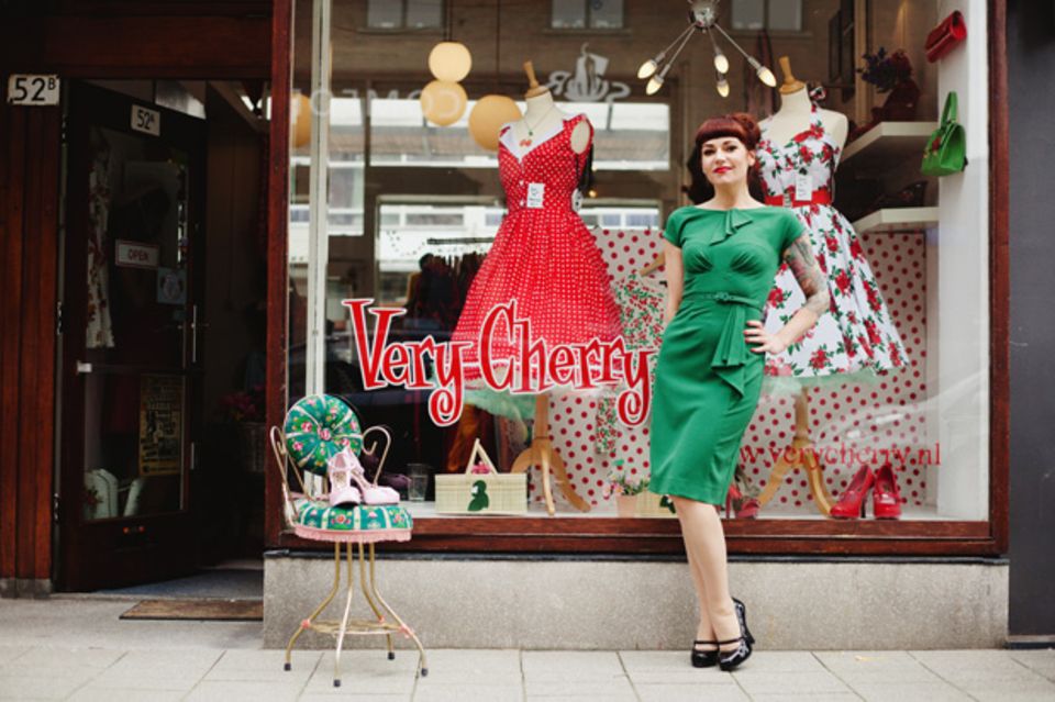 Wunderbare Kleider für wunderbare Tanz-Events: Caroline Poiesz und ihre Boutique "Very Cherry".