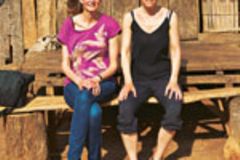 Fotografin Julia Knop (Rechts) und Autorin Meike Dinklage Fotografin Julia Knop (Rechts) und Autorin Meike Dinklage