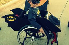 Caleb und sein Bat-Mobil Caleb und sein Bat-Mobil
