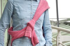 7 einfache Styling-Tricks mit Strickpullis 7 einfache Styling-Tricks mit Strickpullis