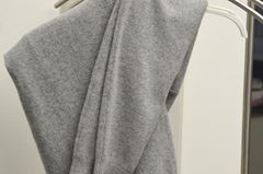 So rutscht kein Pullover mehr vom Bügel So rutscht kein Pullover mehr vom Bügel