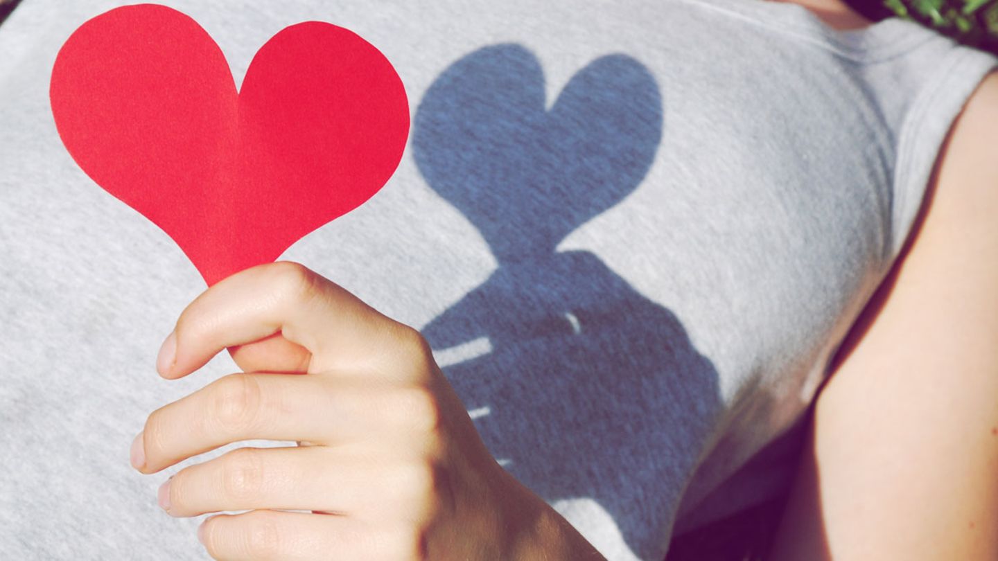 Psychologie Warum Es Uns So Schwer Fallt Uns Selbst Zu Lieben Brigitte De