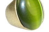 Ring mit großem grünen Stein von Bijou Brigitte, um 7 Euro.