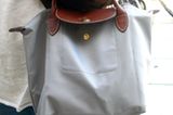 Den Klassiker unter den Longchamp-Taschen fand auch Schülerin Catharina, 15, klasse. Die Tasche ist in vielen bunten Farben erhältlich und lässt sich vielseitig kombinieren.