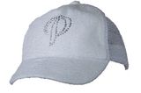 Weißes Cap mit Logo-Applikation auf dem Schirm; 17,95 Euro; von Pelle Pelle