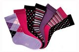 Socken in Lilia und Pink von his. Sieben Stück für ca. 17 Euro