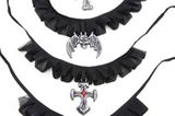 Gothic-Halsketten in verschiedenen Ausführungen um 4 Euro pro Kette bei www.gruselgruft.de