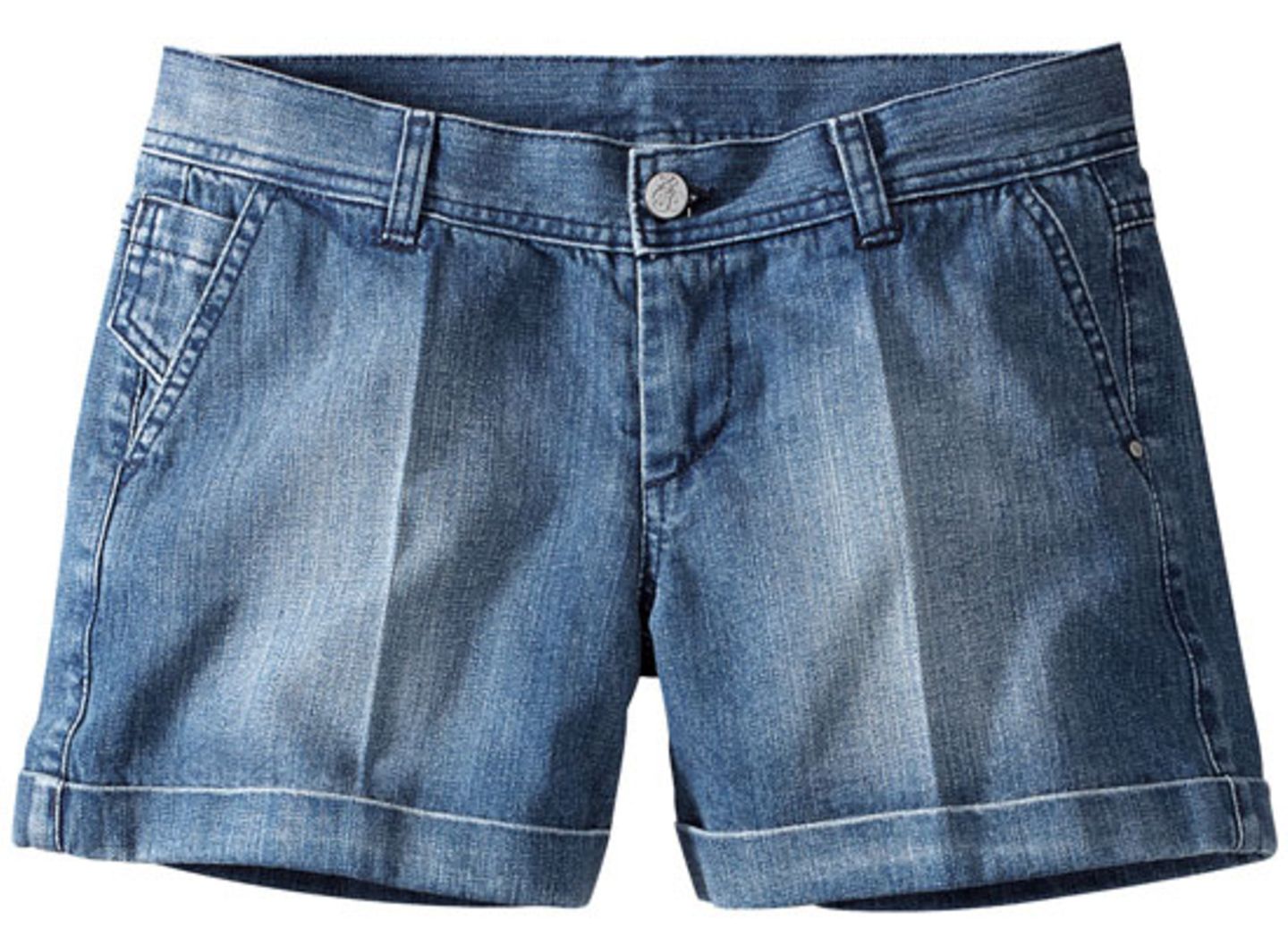 Jeans-Shorts von B.C.S über Conley's, um 40 Euro.