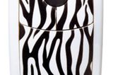 Streifen machen schlank    Wird sich wohl auch diese Mouse gedacht haben und liegt mit ihrem Zebra-Look voll im Trend. Die Zebra-Mouse und andere schicke Designs gibt es für 39,90 Euro zzgl. Versandkosten unter >> www.pat-says-now.com