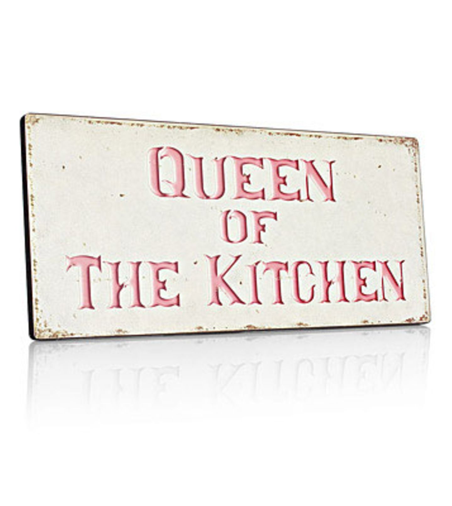 Queen of the kitchen Wer hat hier das sagen? Du natürlich! Und dank diesem Schild, wissen es gleich alle, die deine Küche betreten. Das Deko-Schild in Creme mit rosa Aufschrift gibt es für 9,95 Euro zzgl. Versandkosten über >> www.impressionen.de