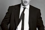 Matt Damon by Bruce Weber 1997, Vanity Fair, October 1997     Zieht er die Hose gerade an oder aus? Schauspieler Matt Damen wurden hier von Bruce Weber porträtiert - und sieht auf jeden Fall anziehend aus!