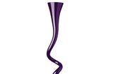 Der absolute Hingucker ist diese formschöne Design-Vase von Design3000. Um 40 Euro, in verschiedenen Größen erhältlich.