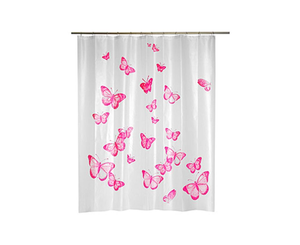 Duschvorhang mit pinkfarbenen Schmetterlingen von H&M, um 13 Euro.