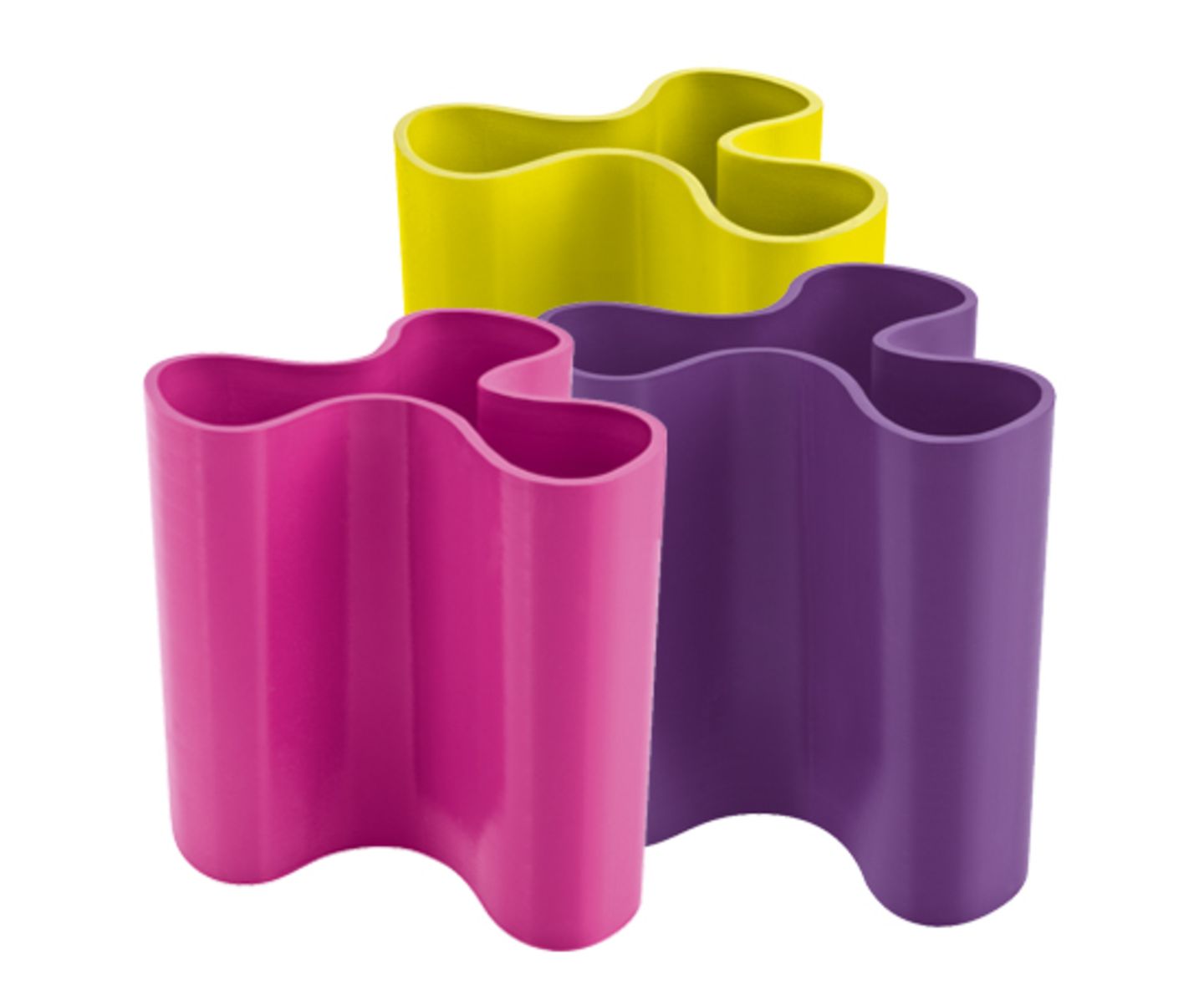 Vasen in Splash-Form von Design3000, je um 10 Euro. In verschiedenen Farben erhältlich.