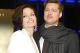 Brad Pitt und Angelina Jolie bei der Deutschlandpremiere von "Der seltsame Fall des Benjamin Button" in Berlin