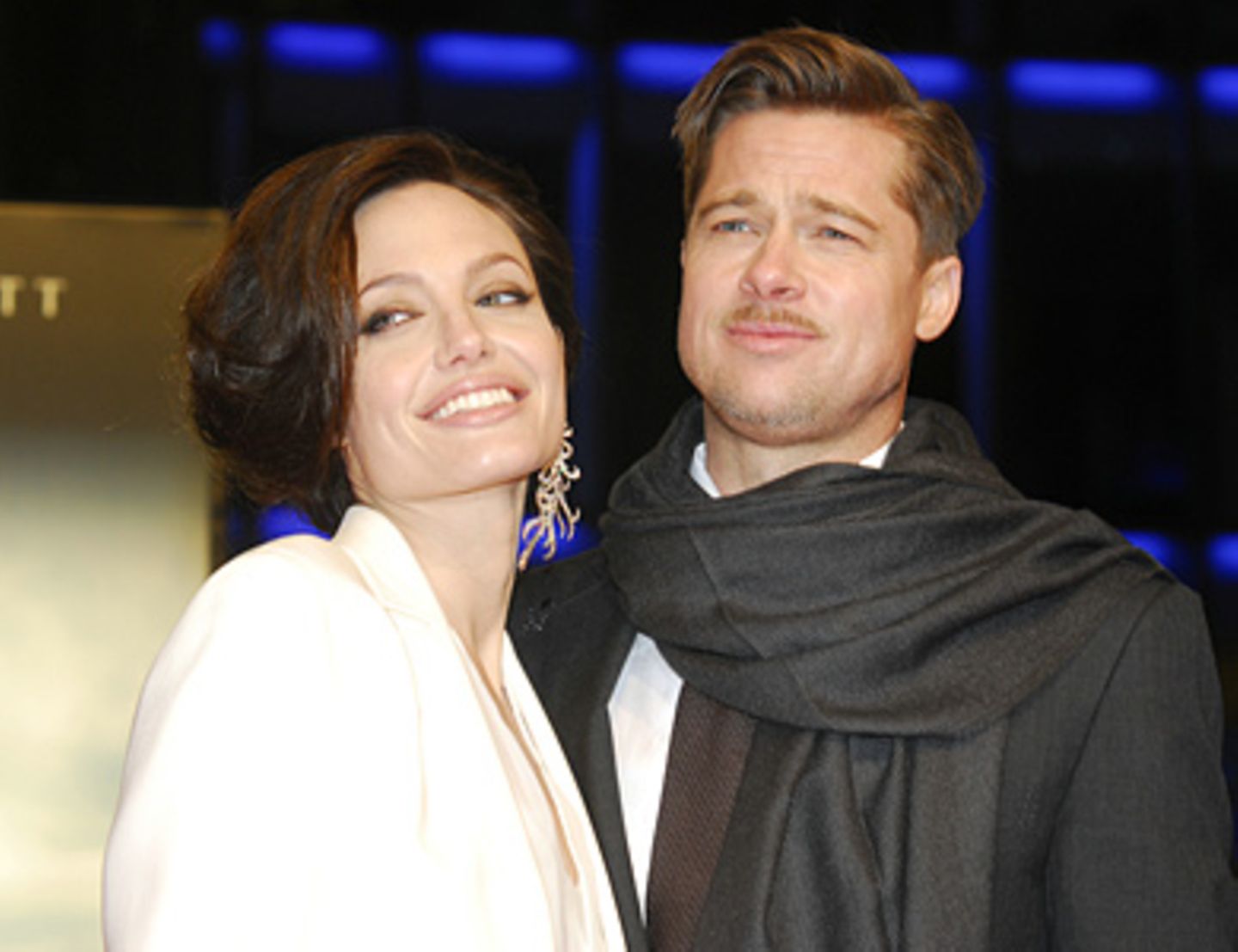 Brad Pitt und Angelina Jolie bei der Deutschlandpremiere von "Der seltsame Fall des Benjamin Button" in Berlin